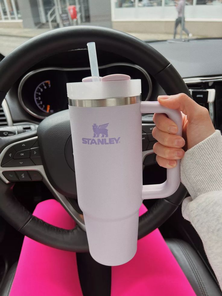 Stanley Quencher H2.0 40oz Orchid Tumbler with Lid &amp; Straw